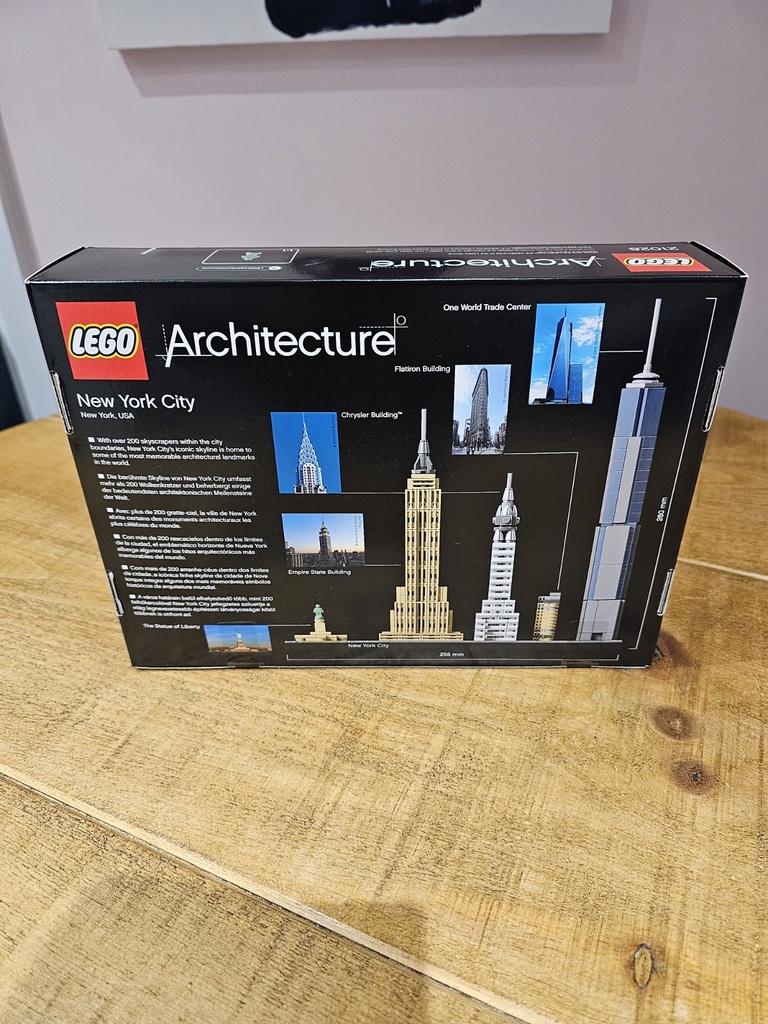 Lego 21028 Architecture York   With Free Postage