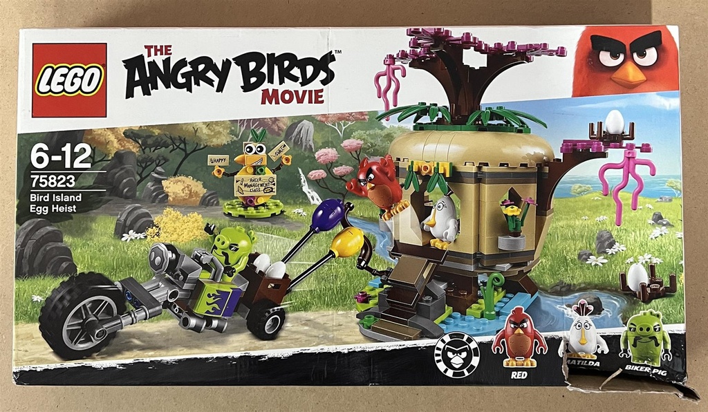 LEGO 75823 The Angry Birds Movie Bird Island Egg Heist