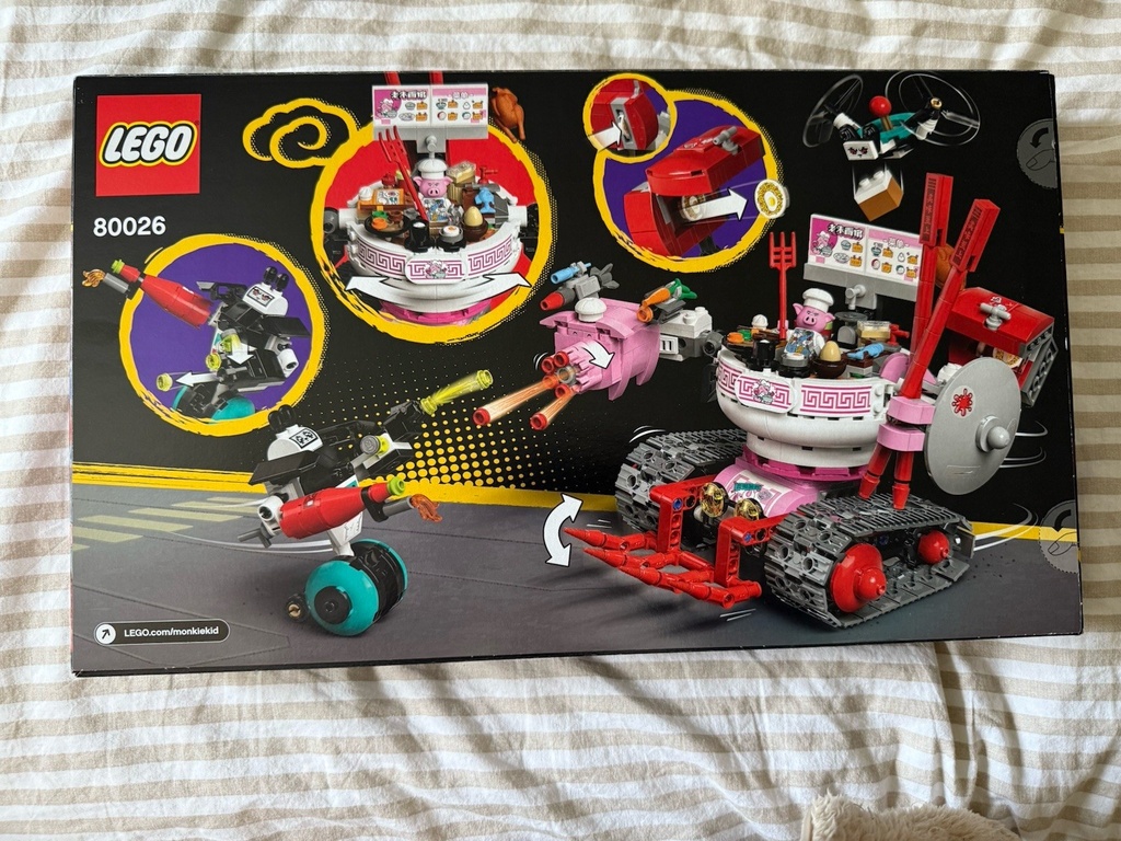LEGO 80026 Monkie Kid Noodle Tank Pigsyas