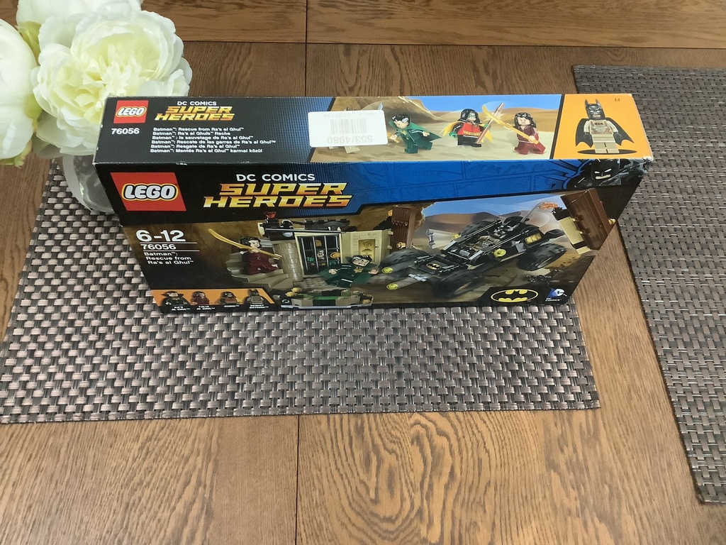 LEGO SET 76056 Dc Super Heroes Batman Rescue from Ras al Ghul