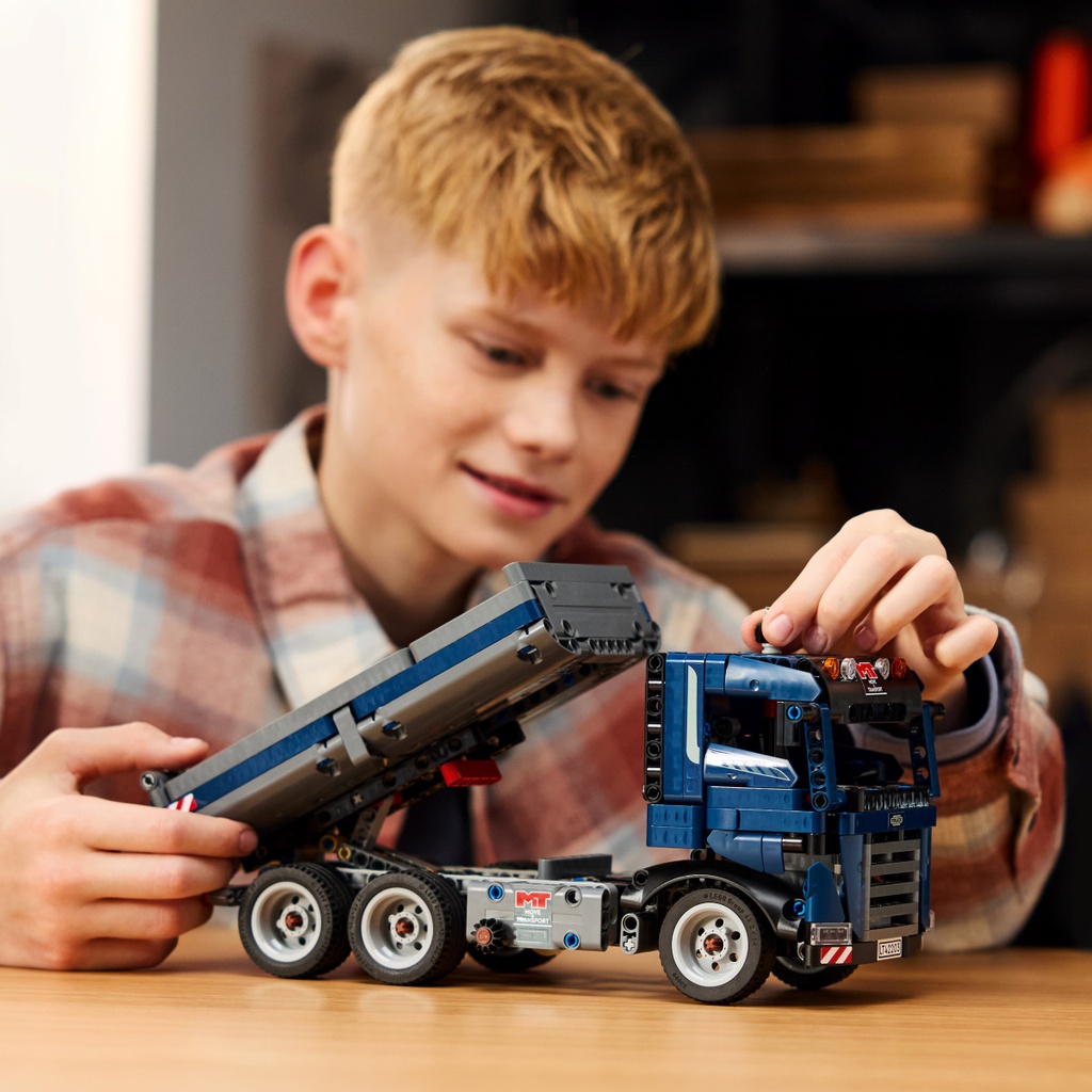 LEGO Technic Tipping Dump Truck 42203