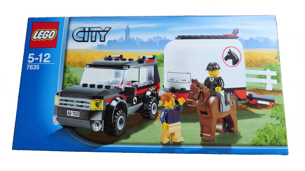 LEGO City 7635 4WD with Horse Trailer