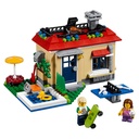 LEGO Creator Modular Poolside Holiday 31067 Building Kit 356 Piece
